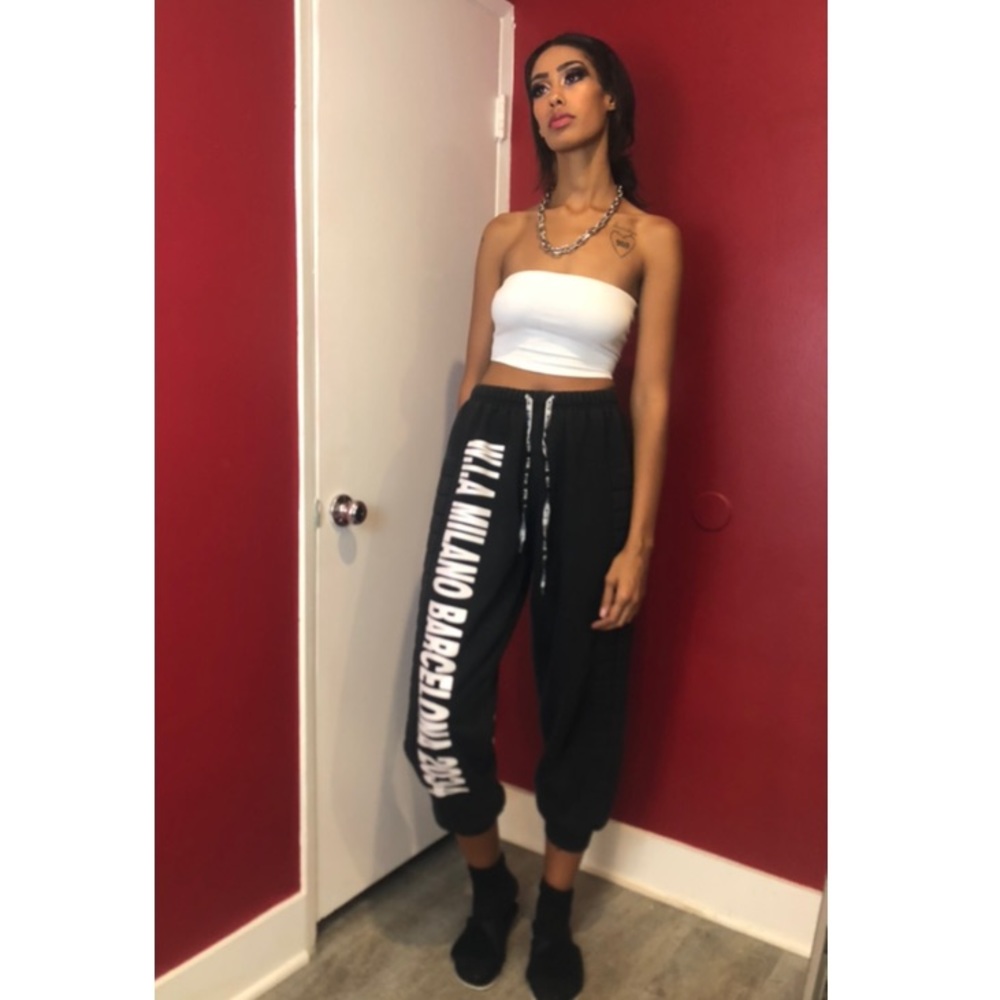 W.I.A. Collections black padded pants size unisex